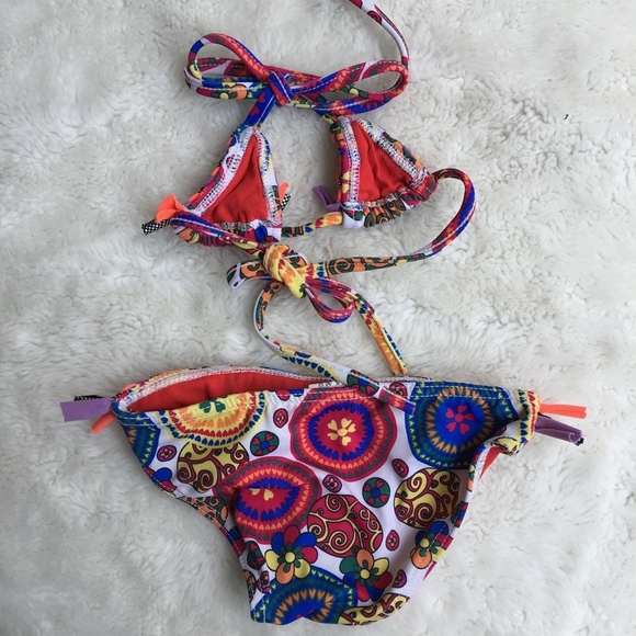 Girls Tiny Triangle Bikini Size 4 - Picture 4 of 7
